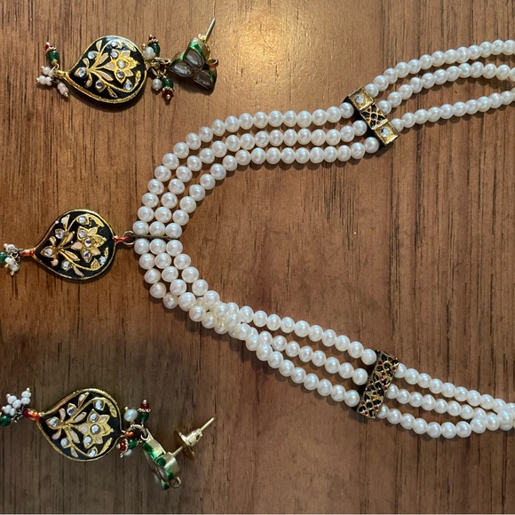 India enamel and pearl necklace and earrings.  From India. Never worn. - Picture 4 of 14